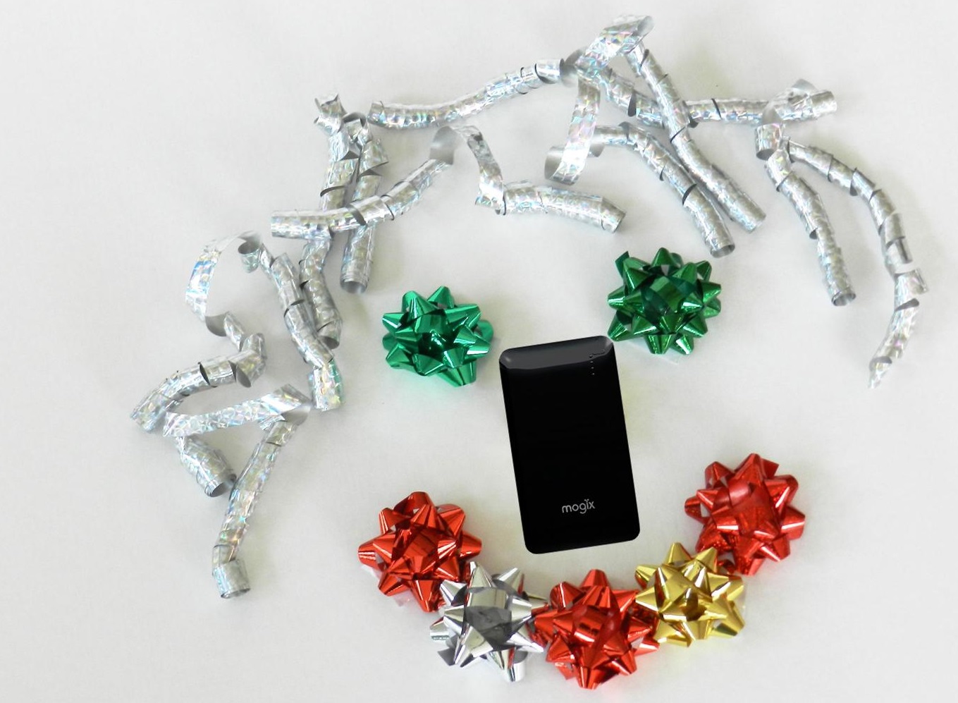 Small but awesome tech gifts for 2014