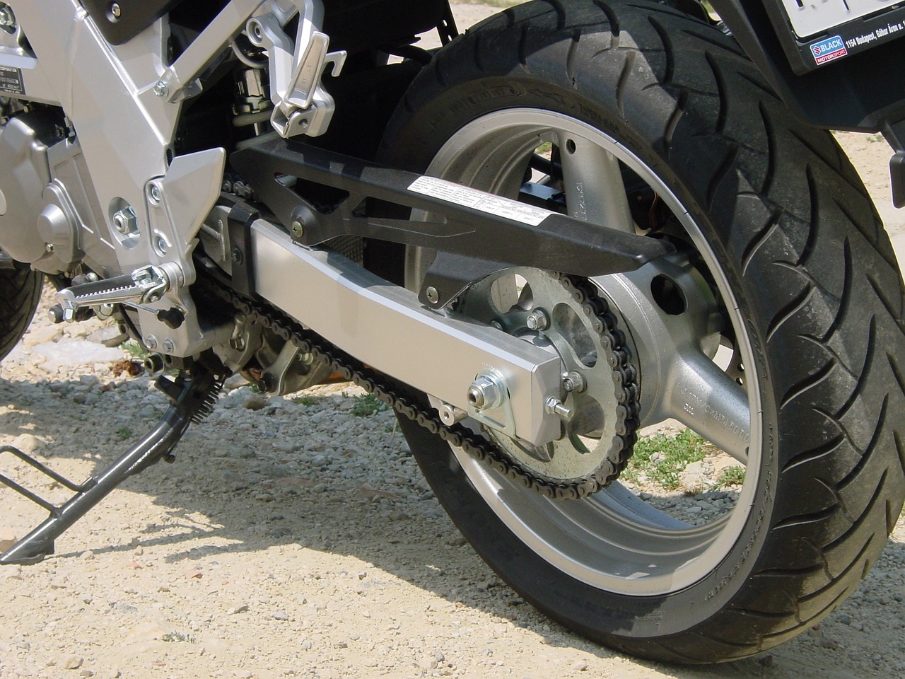 motorcycle tire pressure